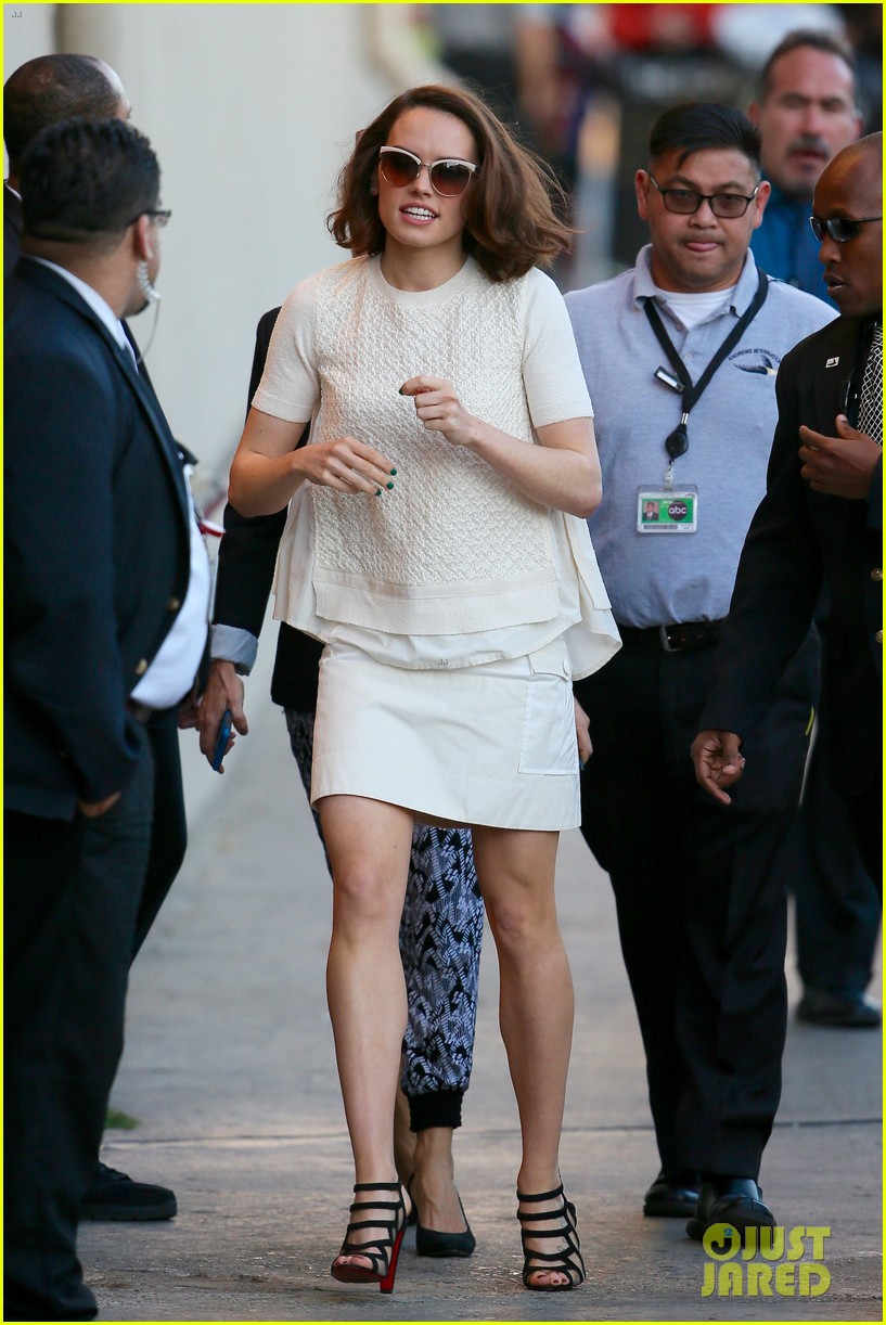 'Star Wars: The Force Awakens' Cast Reveal Unknown Secrets - Watch Now!