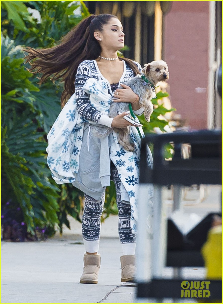 Ariana Grande Goes Shopping in a Holiday Onesie