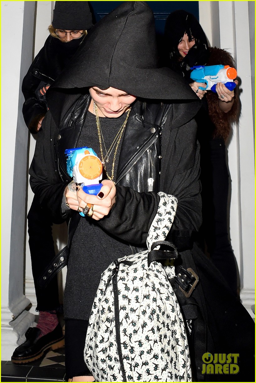 Cara Delevingne Gets Payback on Paparazzi with Water Guns!