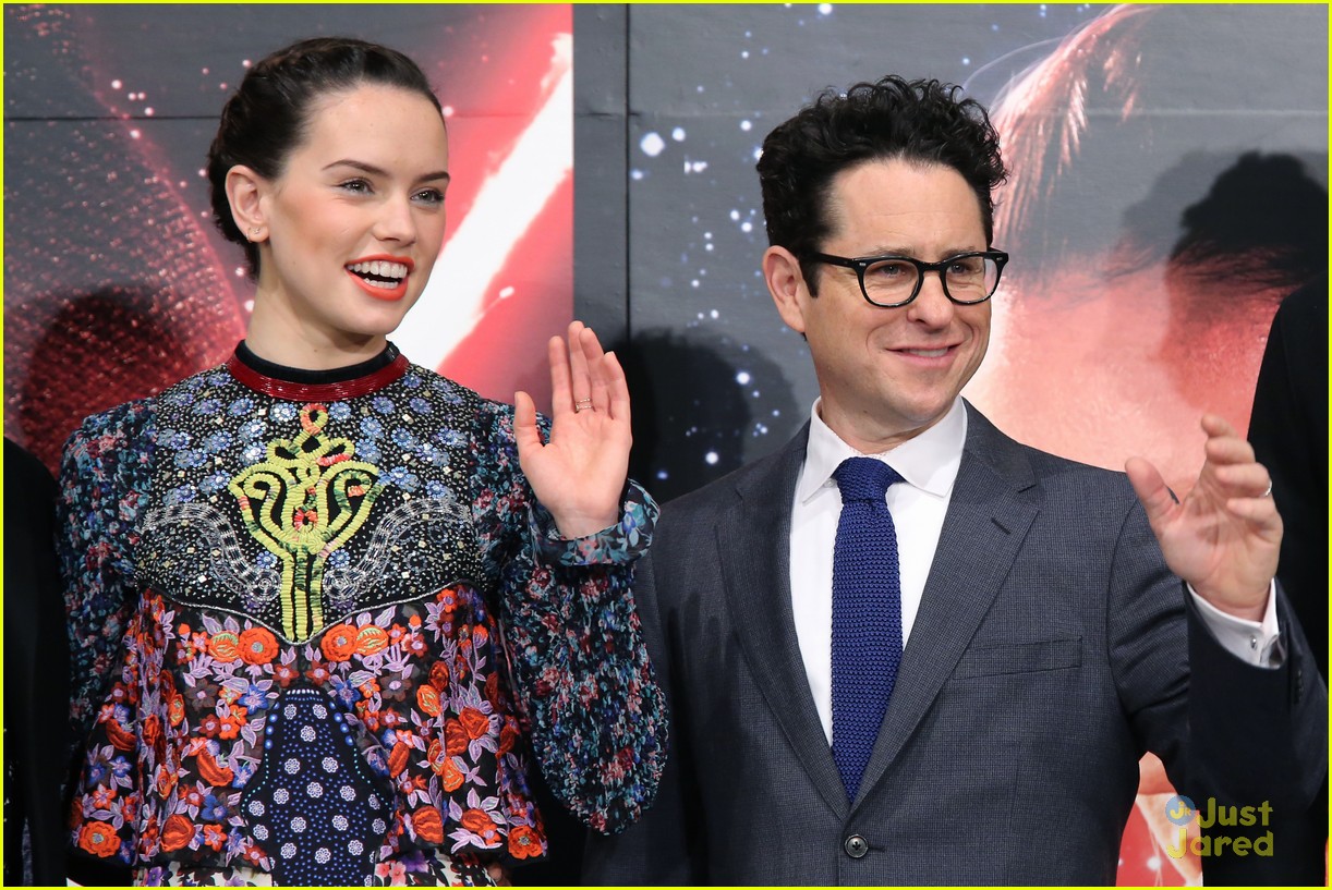 Daisy Ridley Doesn't Really Like Going on Social Media