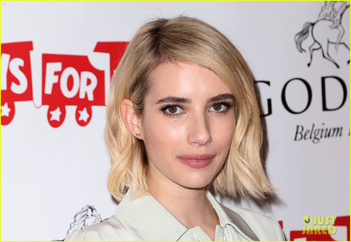 Emma Roberts Asks Tall Friends to Take Her Photos - Find Out Why!