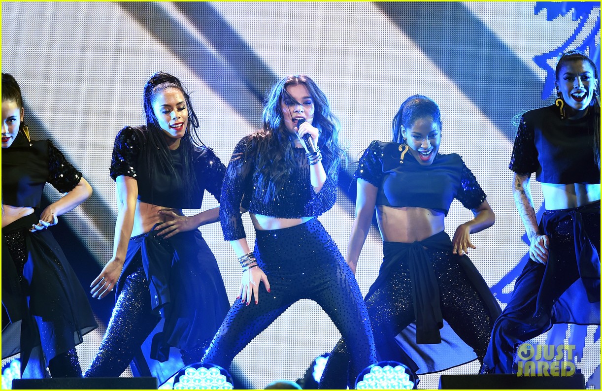 Shawn Mendes & Camila Cabello Are Christmas Cuties At Jingle Ball LA 2015