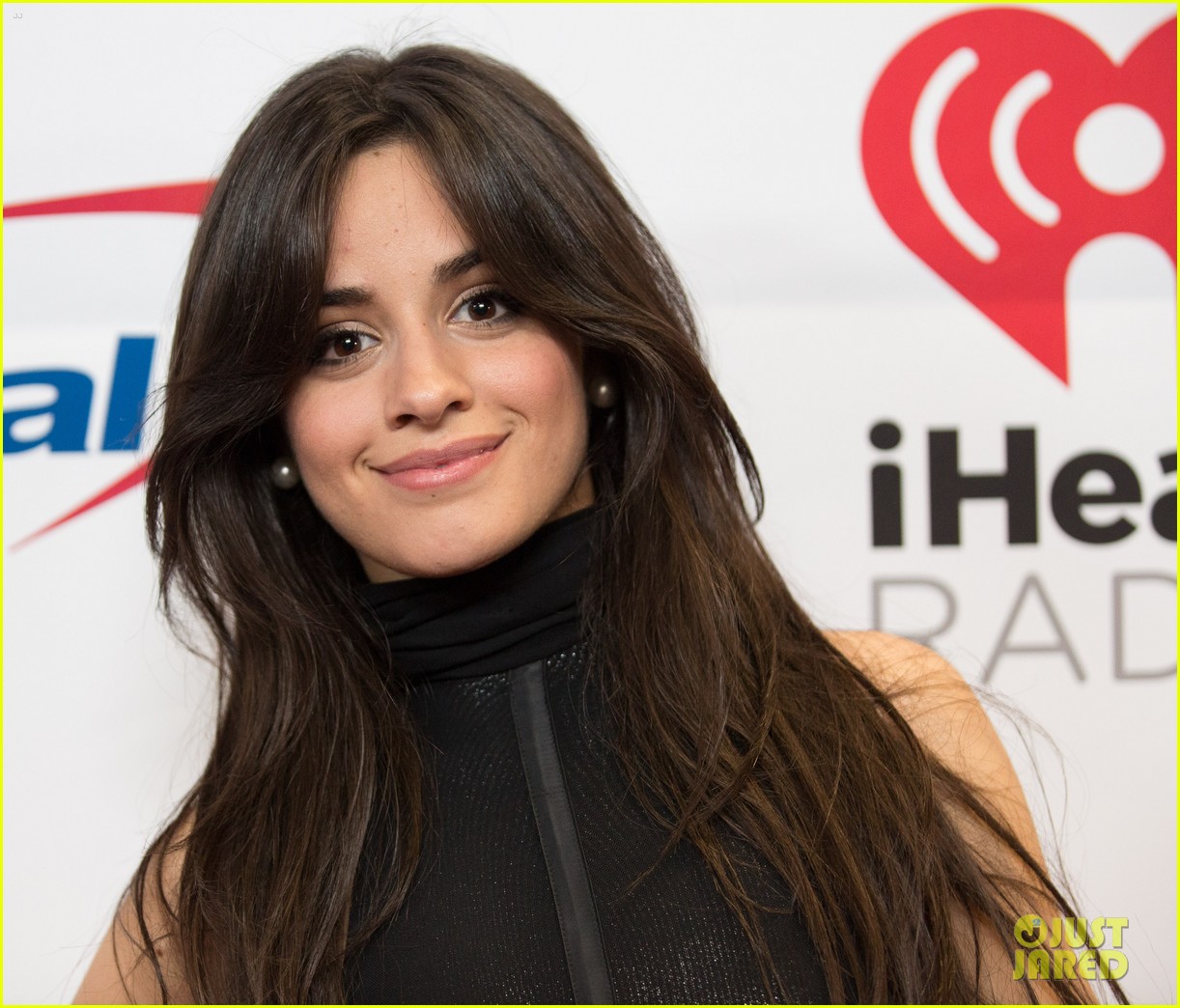 Shawn Mendes & Camila Cabello Are Christmas Cuties At Jingle Ball LA 2015