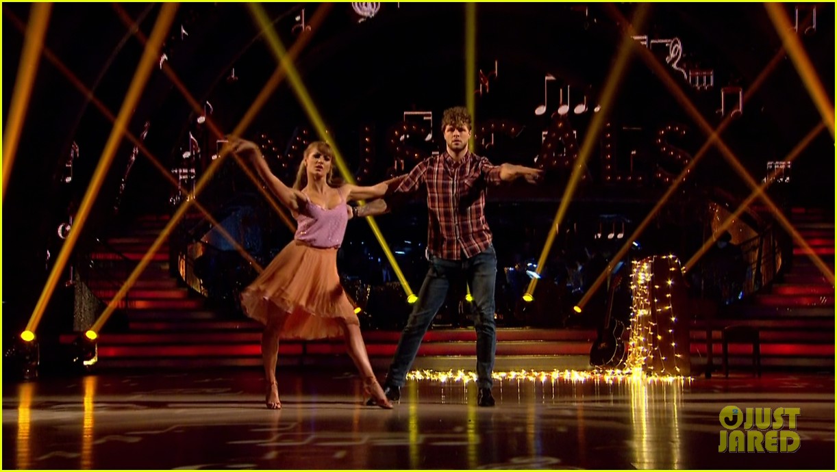 Jay McGuiness Tops Leaderboard with Moving Rumba on 'Strictly Come Dancing'