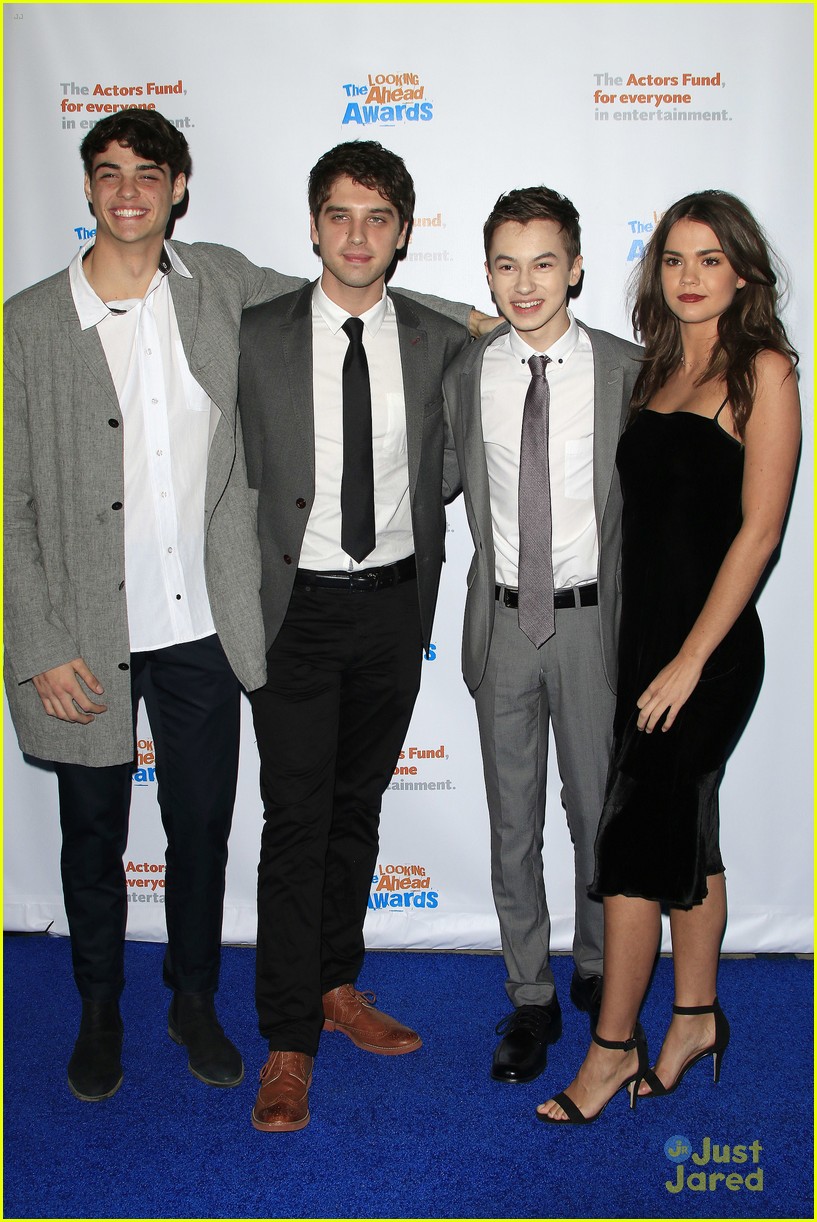 Maia Mitchell & 'The Fosters' Cast Honored At Looking Ahead Awards 2015