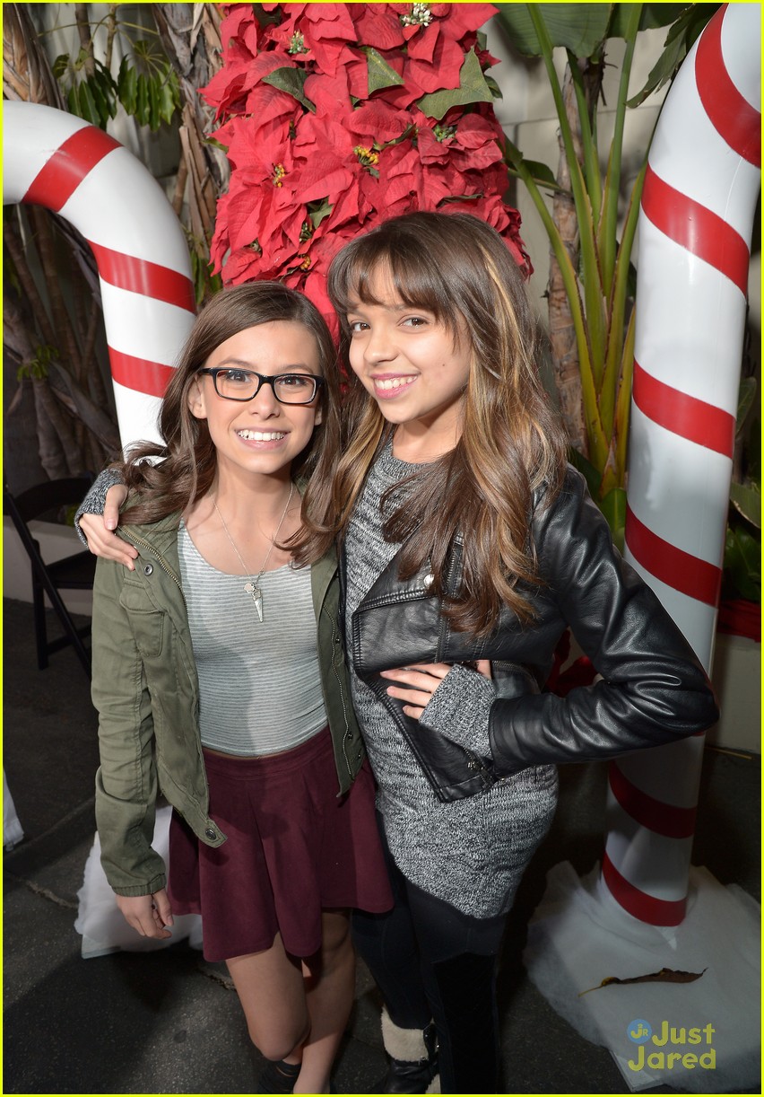 Kira Kosarin & Brec Bassinger Catch Screening Of Nickelodeon's 'Ho-Ho-Holiday' Special