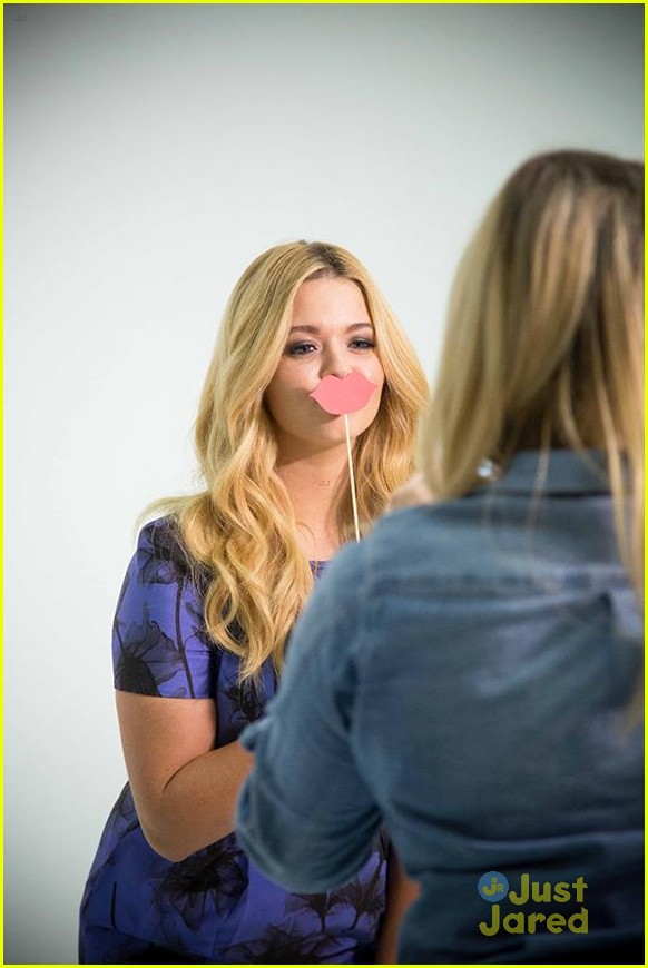 Sasha Pieterse & Lucy Hale Get Steamy New Posters for 'Pretty Little Liars' - See Them All Here!