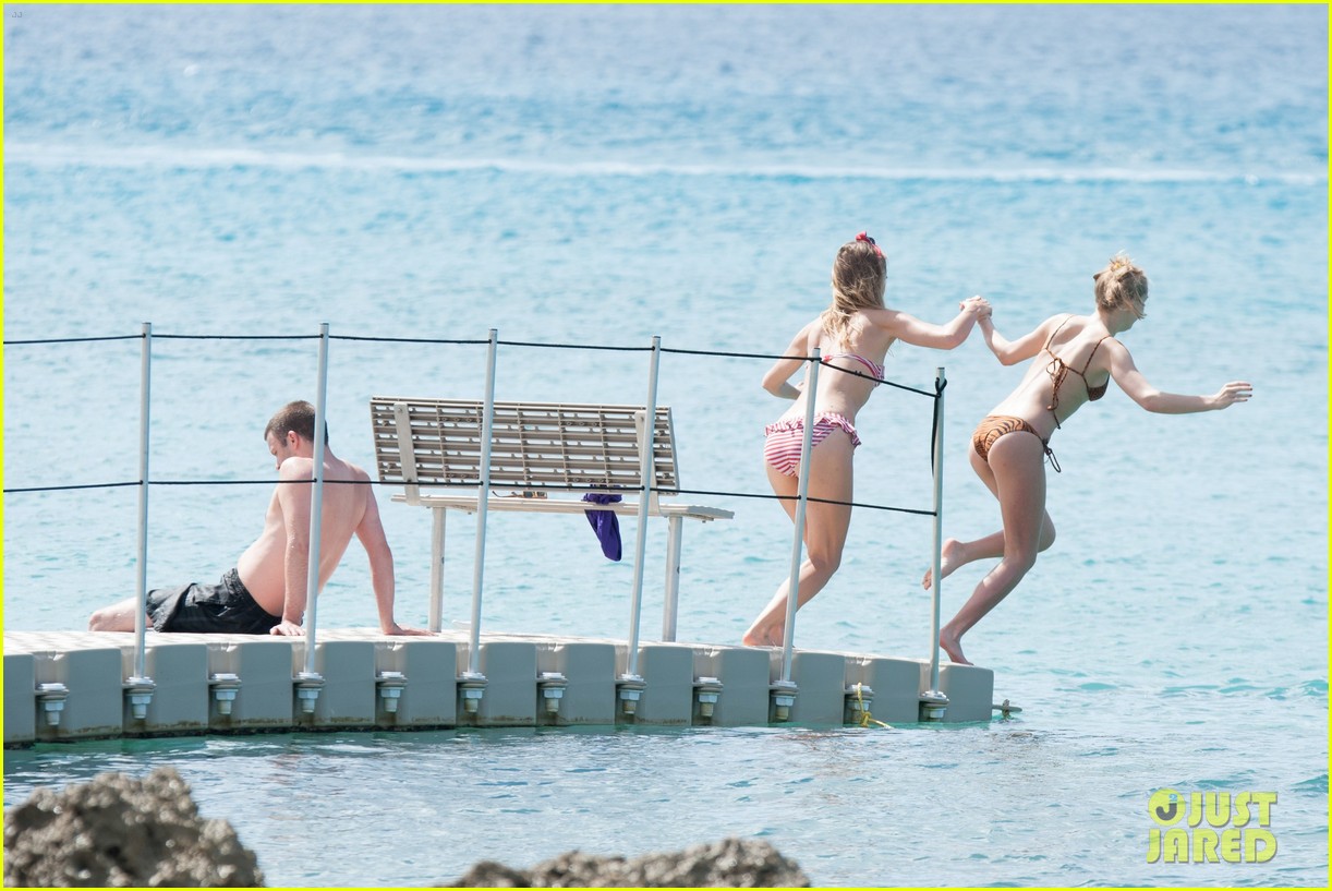 Suki Waterhouse Brings Her Bikini Body to Barbados!