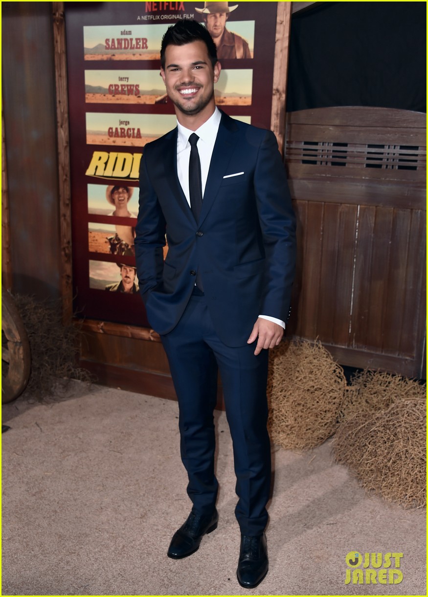 Taylor Lautner Premieres 'The Ridiculous 6' & Does a Flip on 'Jimmy Kimmel' - Watch Now!