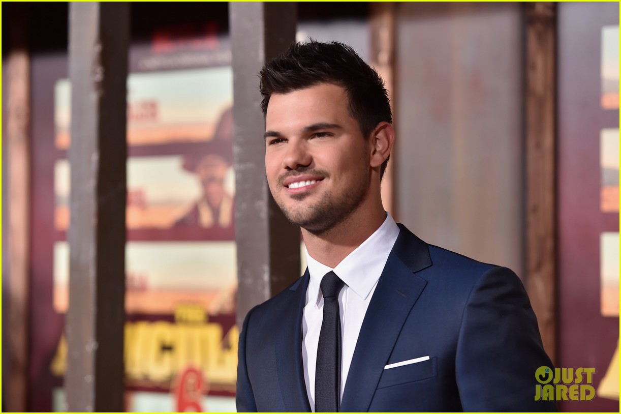 Taylor Lautner Premieres 'The Ridiculous 6' & Does a Flip on 'Jimmy Kimmel' - Watch Now!