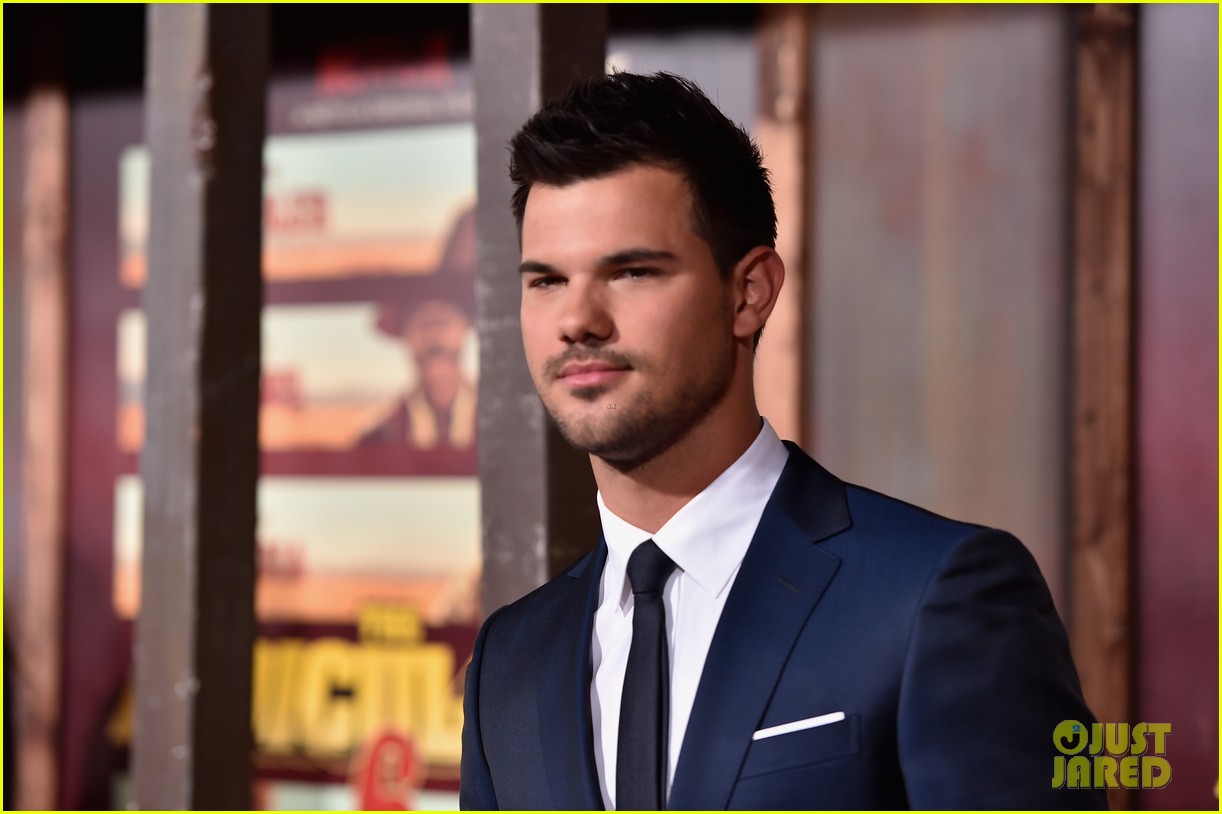 Taylor Lautner Premieres 'The Ridiculous 6' & Does a Flip on 'Jimmy Kimmel' - Watch Now!