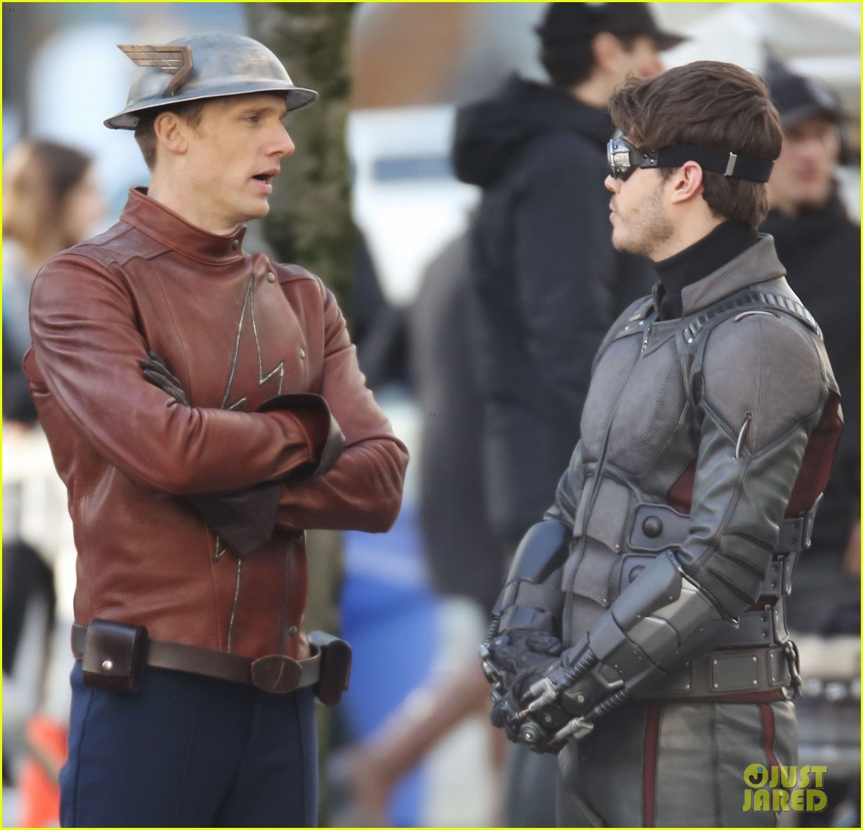 Teddy Sears Battles a New Enemy on 'The Flash'