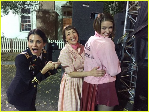Melissa Benoist Wears Supergirl Costume to Visit Julianne Hough at 'Grease Live'