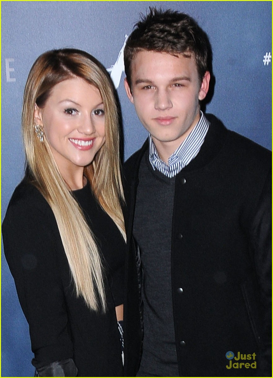 Brooke Sorenson & Gavin MacIntosh Couple Up For '5th Wave' Screening