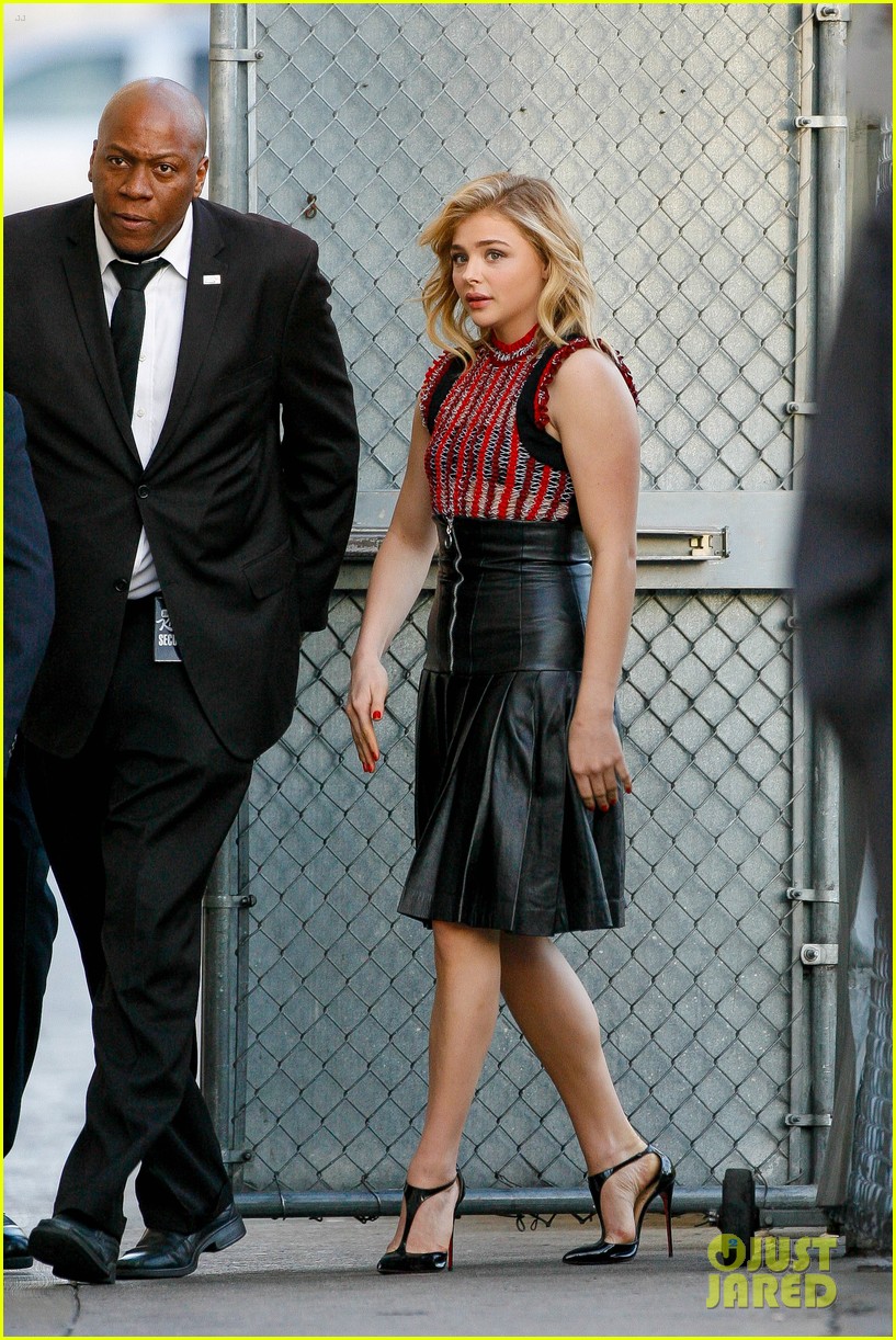 Chloe Moretz Admits She Can't Swim!