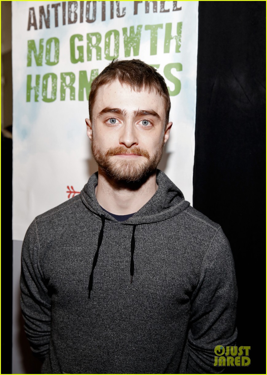 Daniel Radcliffe Takes 'Swiss Army Man' To Sundance Film Festival 2016
