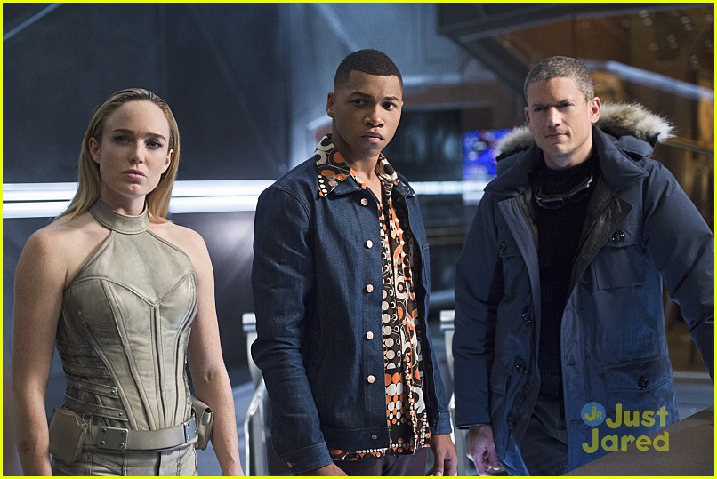 DC's Legends of Tomorrow Premiere Episode Continues Tonight!