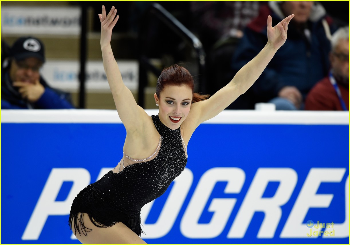 Figure Skater Polina Edmunds Wows During Short Program; Tops Gracie Gold At US National Championships 2016
