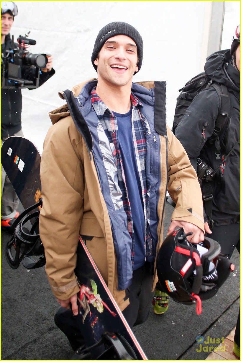 Tyler Posey Thinks Charlie Carver's Coming Out Is 'So Great'