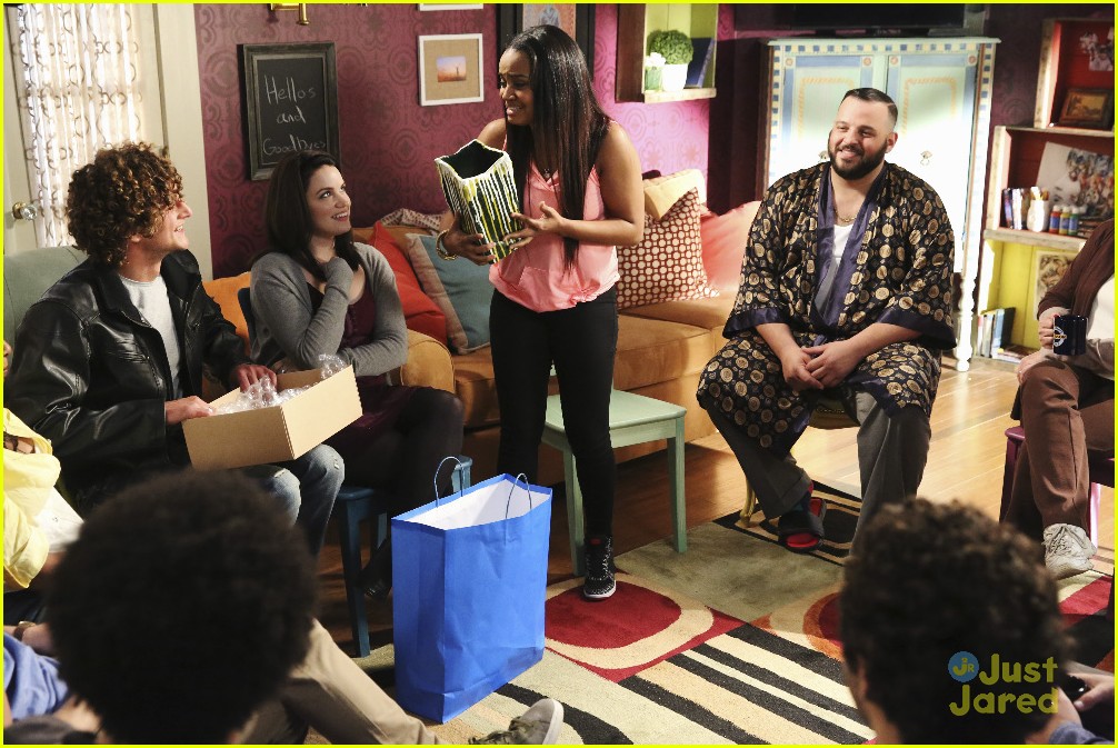Freeform's New Series 'Recovery Road' Premieres TONIGHT!
