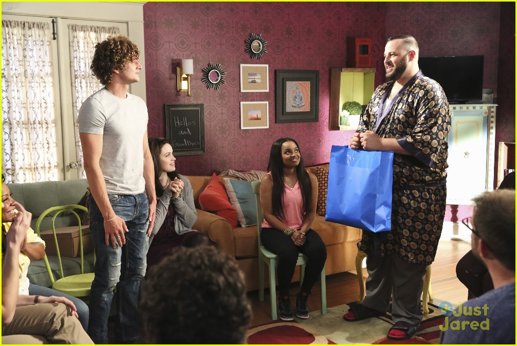 Freeform's New Series 'Recovery Road' Premieres TONIGHT!