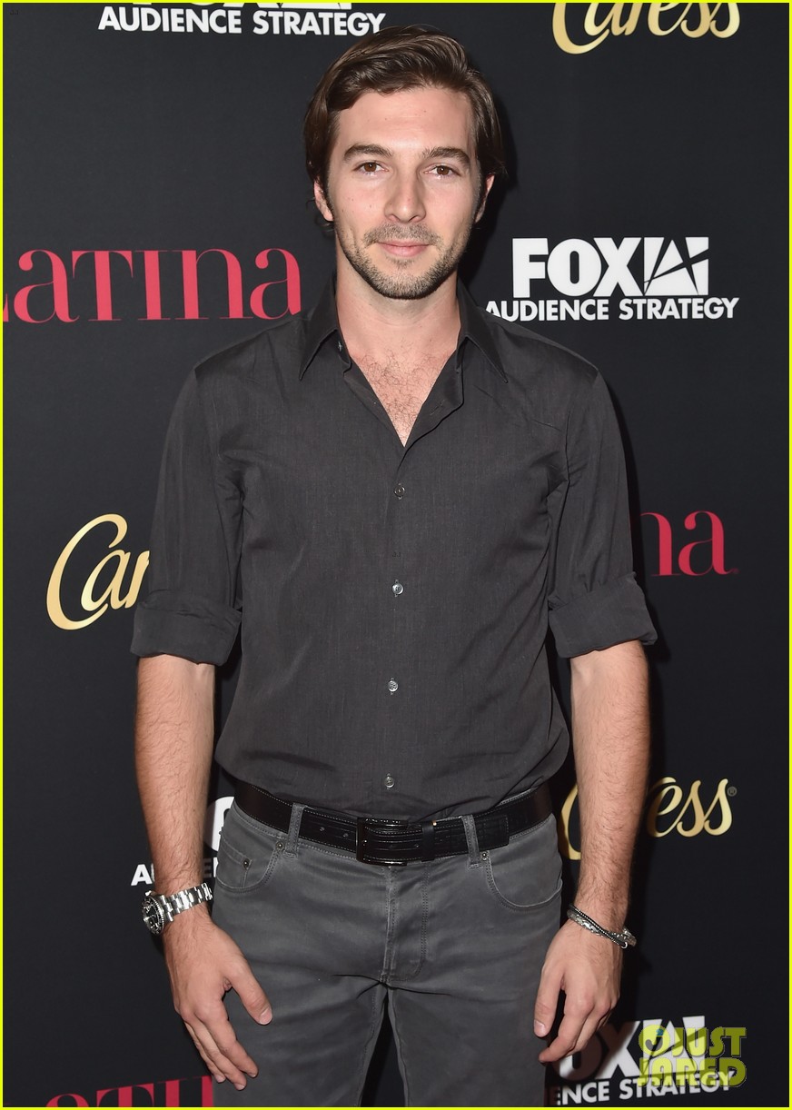 Get to Know Pretty Little Liars' Roberto Aguire With These 10 Fun Facts!