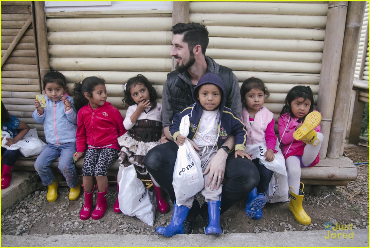 Sadie Robertson Donates Hundreds of Roma Boots To Kids In Guatemala