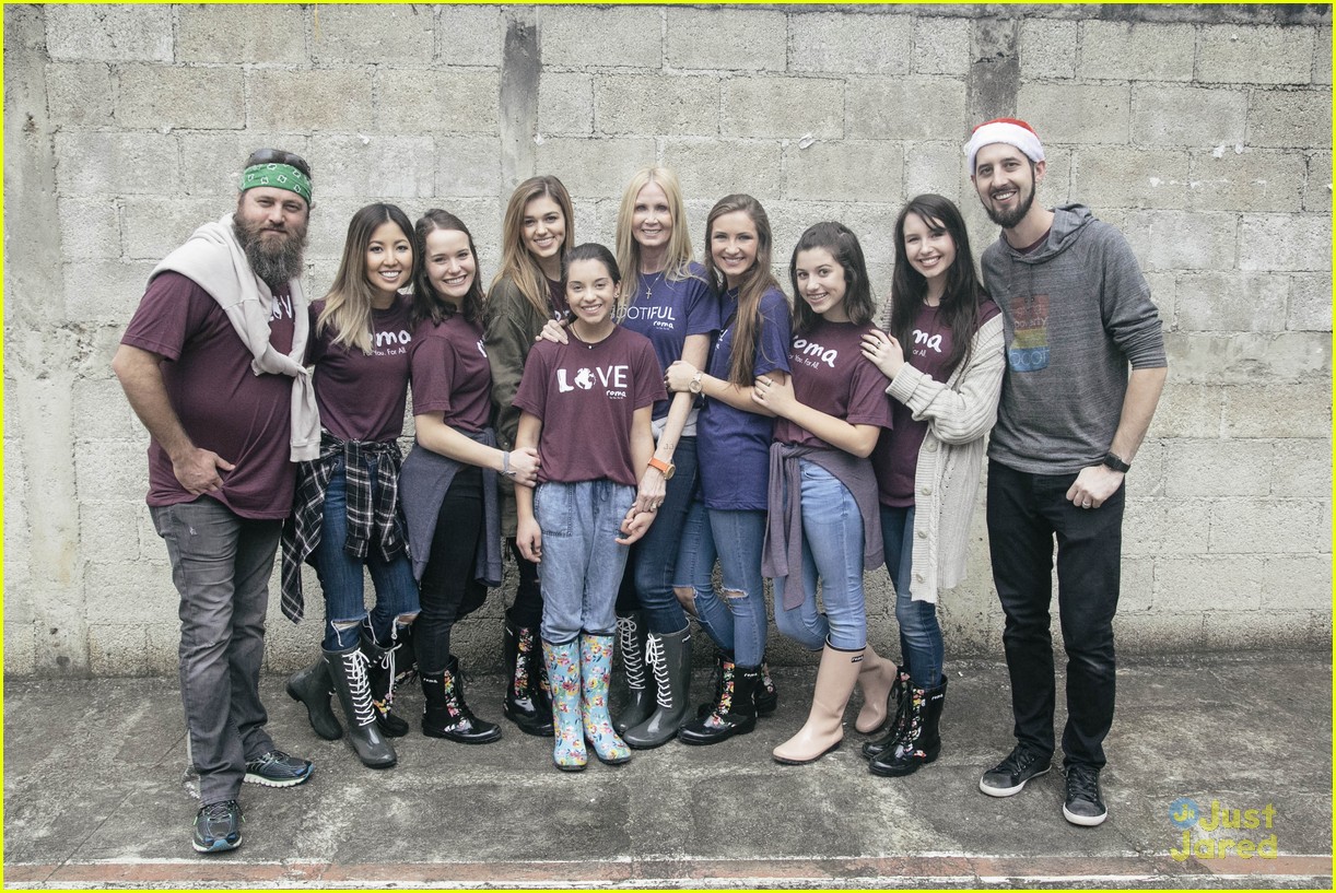 Sadie Robertson Donates Hundreds of Roma Boots To Kids In Guatemala