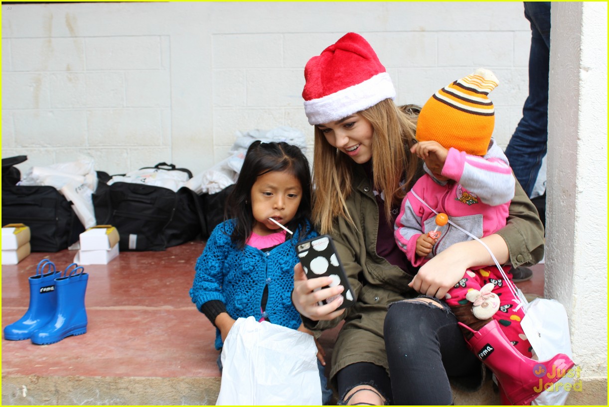 Sadie Robertson Donates Hundreds of Roma Boots To Kids In Guatemala