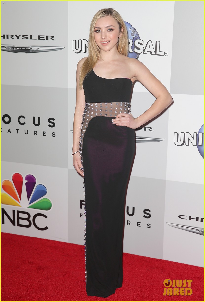 Vanessa Marano & Peyton List Go Glam for Golden Globes Parties 2016