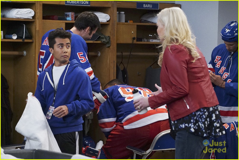Danny Might Just Get Kicked Off The Team On 'Baby Daddy' Tonight