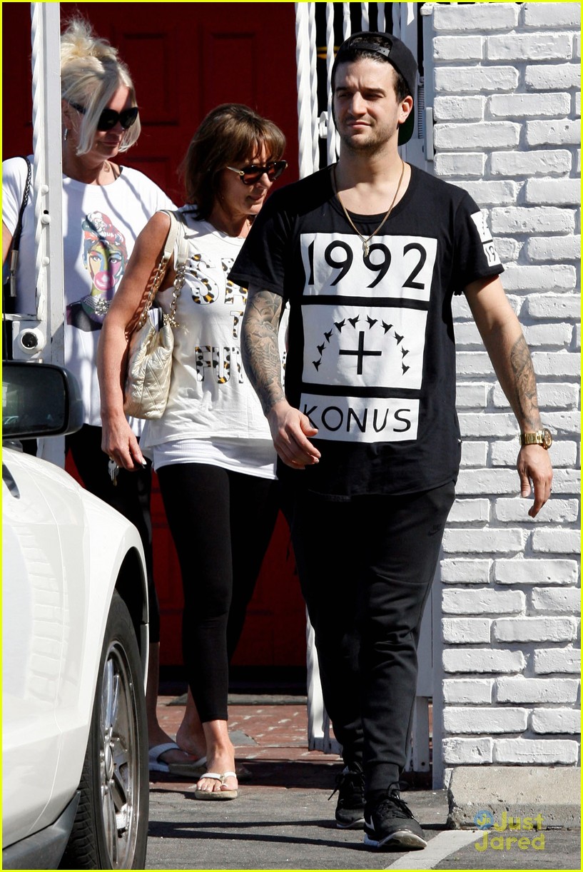 Witney Carson, Val Chmerkovskiy & More 'DWTS' Pros Gear Up For Season 22