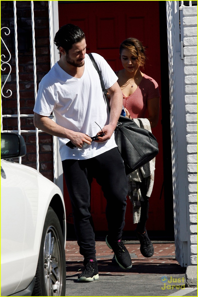 Witney Carson, Val Chmerkovskiy & More 'DWTS' Pros Gear Up For Season 22