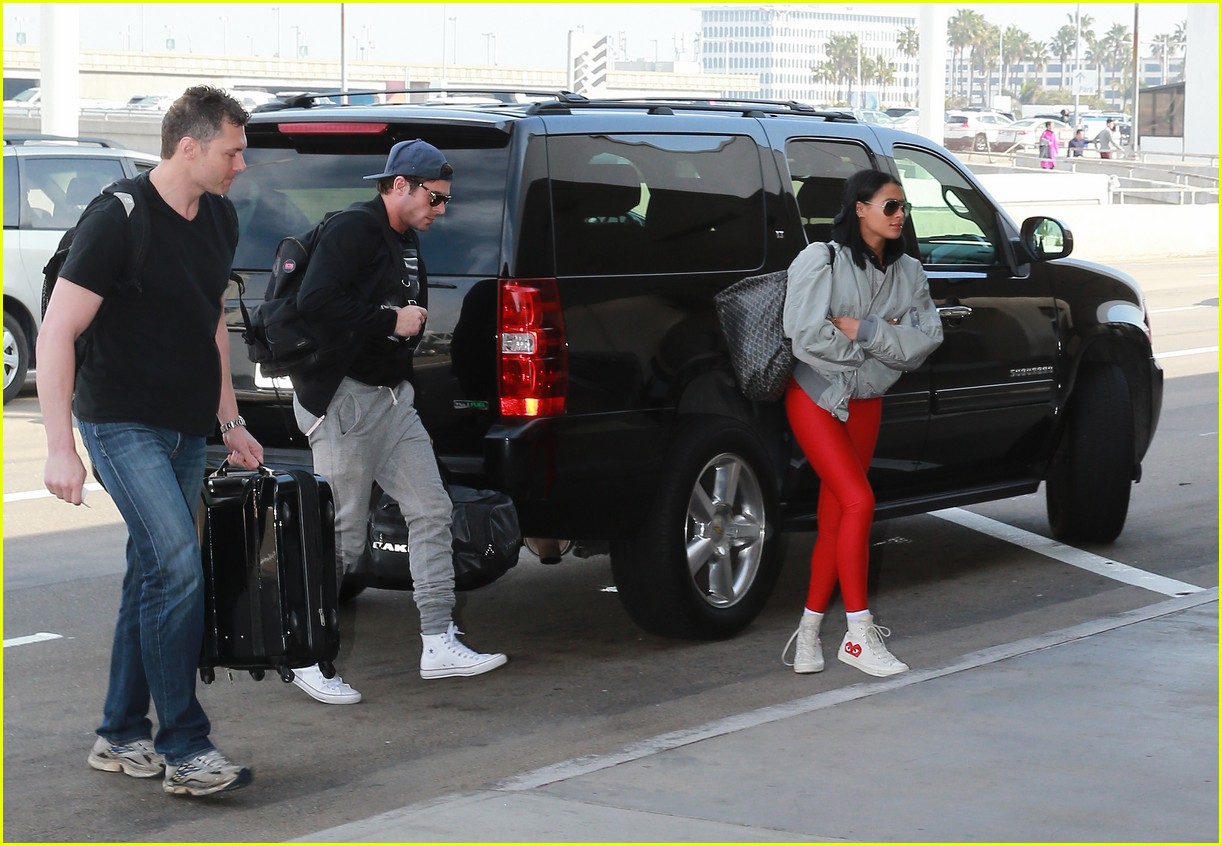 Zac Efron & Sami Miro Hop on Flight For Valentine's Day Getaway