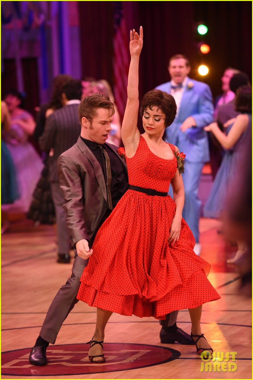 Stream 'Grease: Live' Soundtrack - LISTEN NOW!