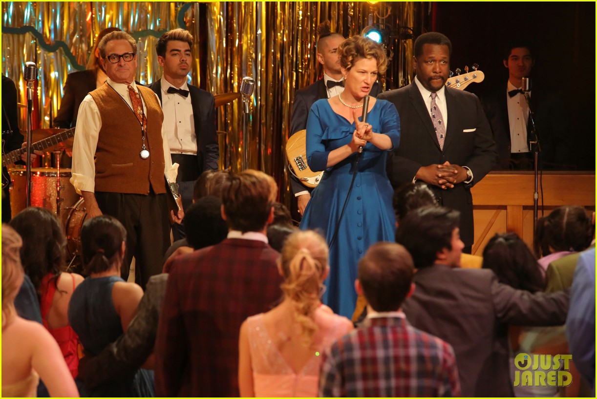Stream 'Grease: Live' Soundtrack - LISTEN NOW!