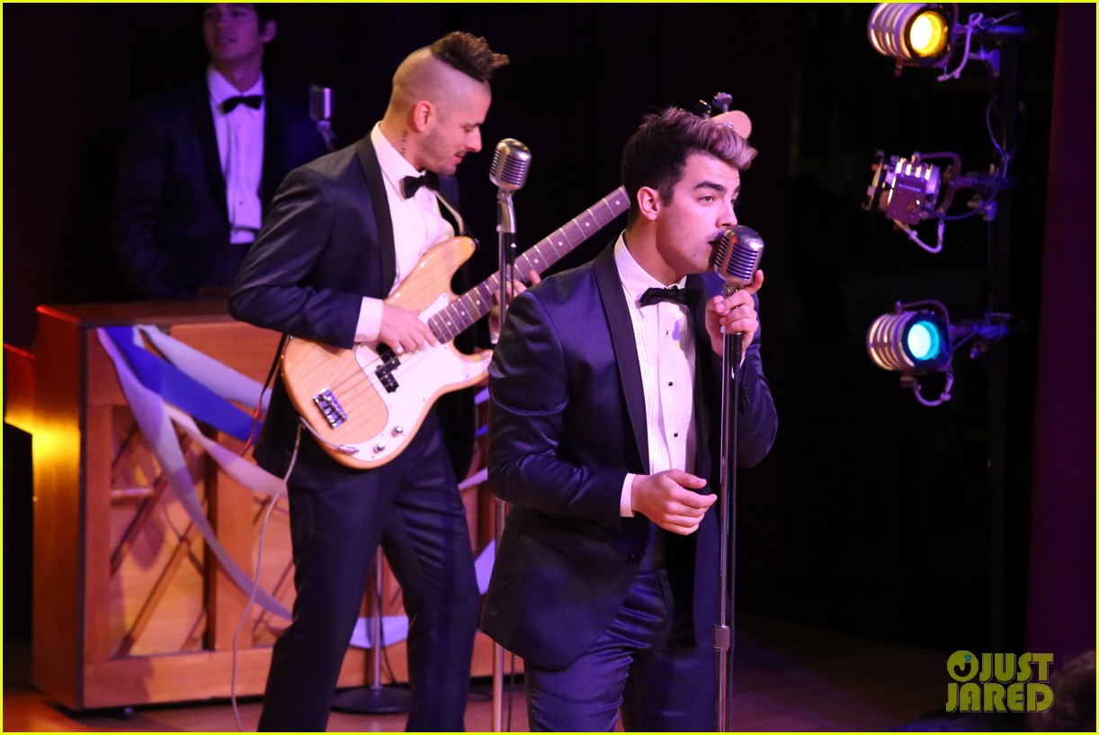 Stream 'Grease: Live' Soundtrack - LISTEN NOW!