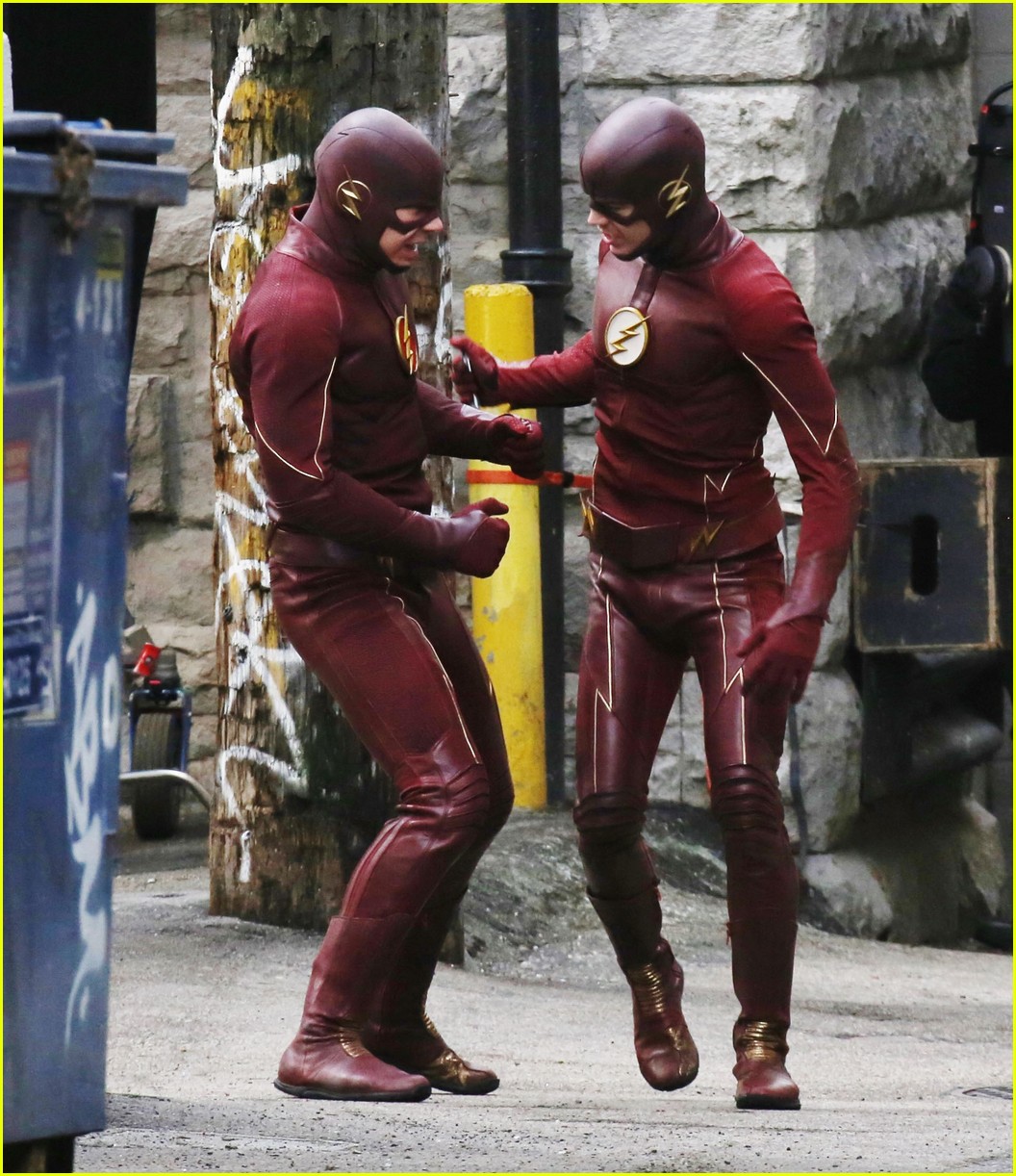 Grant Gustin Shares Photos From Set of 'Flash' & 'Supergirl' Crossover