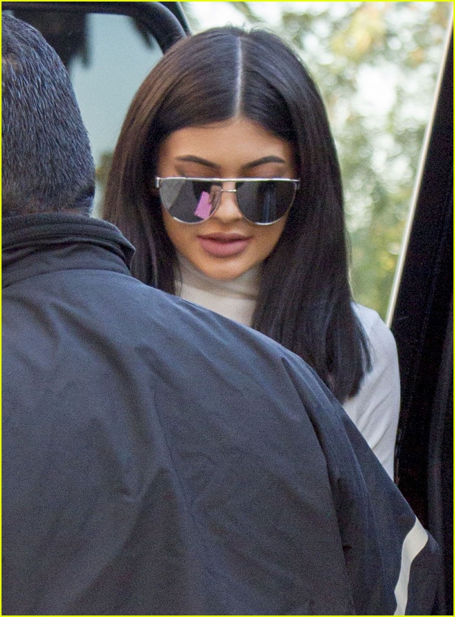 Kylie Jenner Reveals New Kylie Lip Kit Colors 'Mary Jo', 'Posie', & 'Candy'