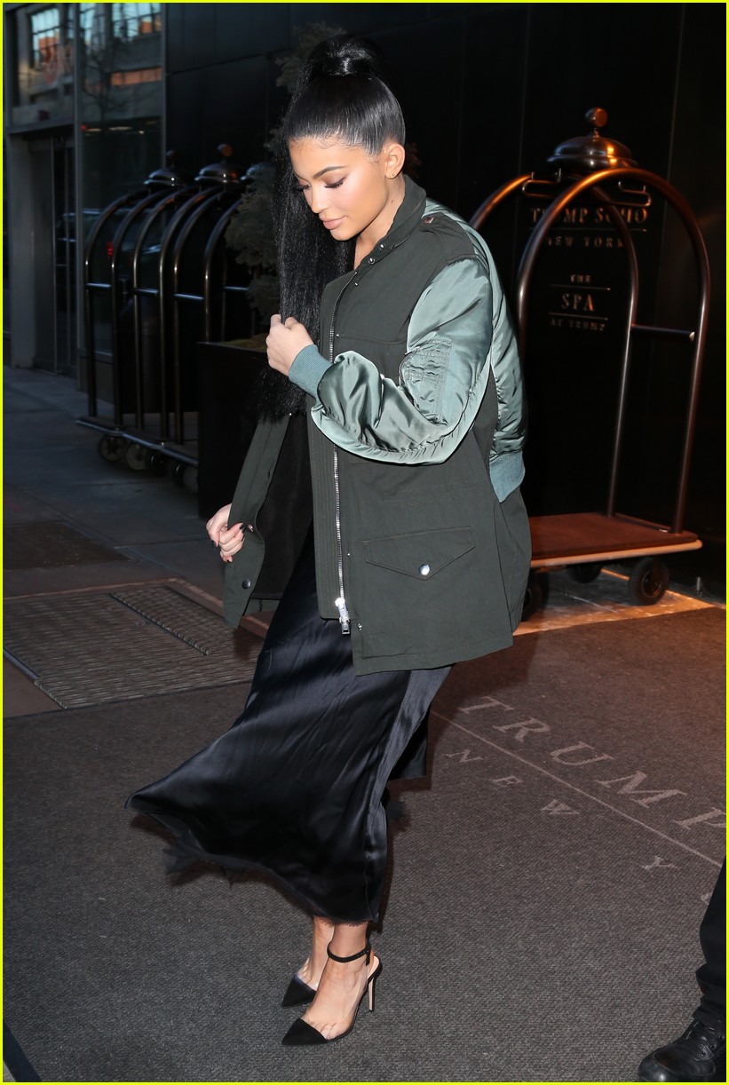 Kylie Jenner Sits Front Row With Tyga at Alexander Wang NYFW 2016 Show