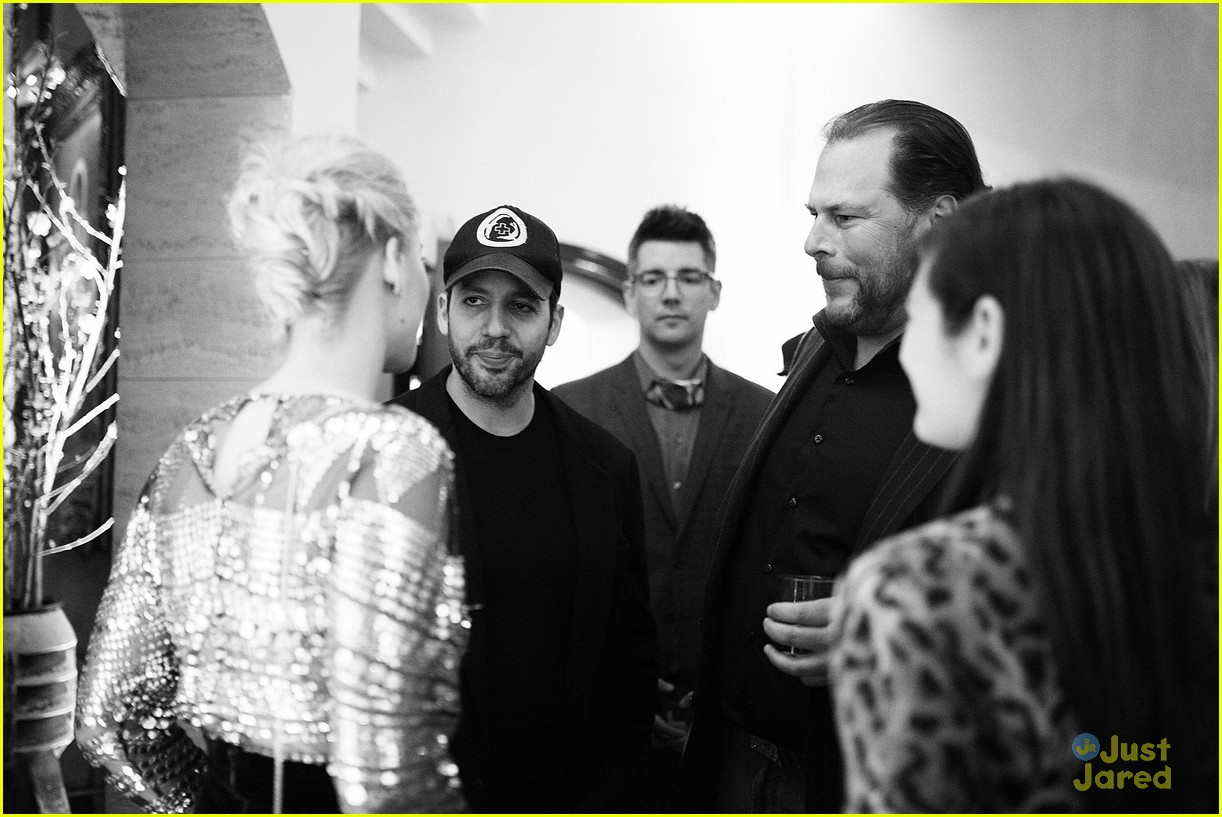 Jennifer Lawrence Speaks Out at Dinner for Equality with Hayley Kiyoko