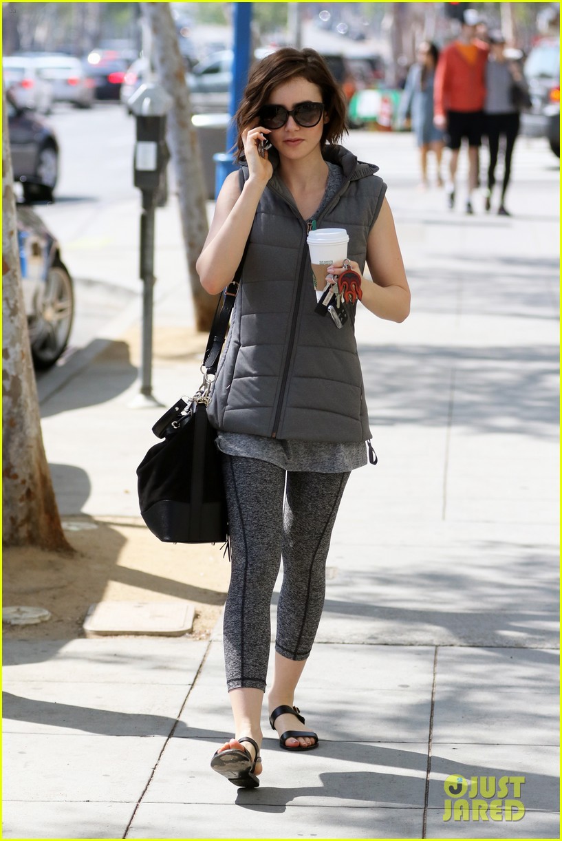 Lily Collins Shows Off Glittery Eye Shadow Before Sunday Workout