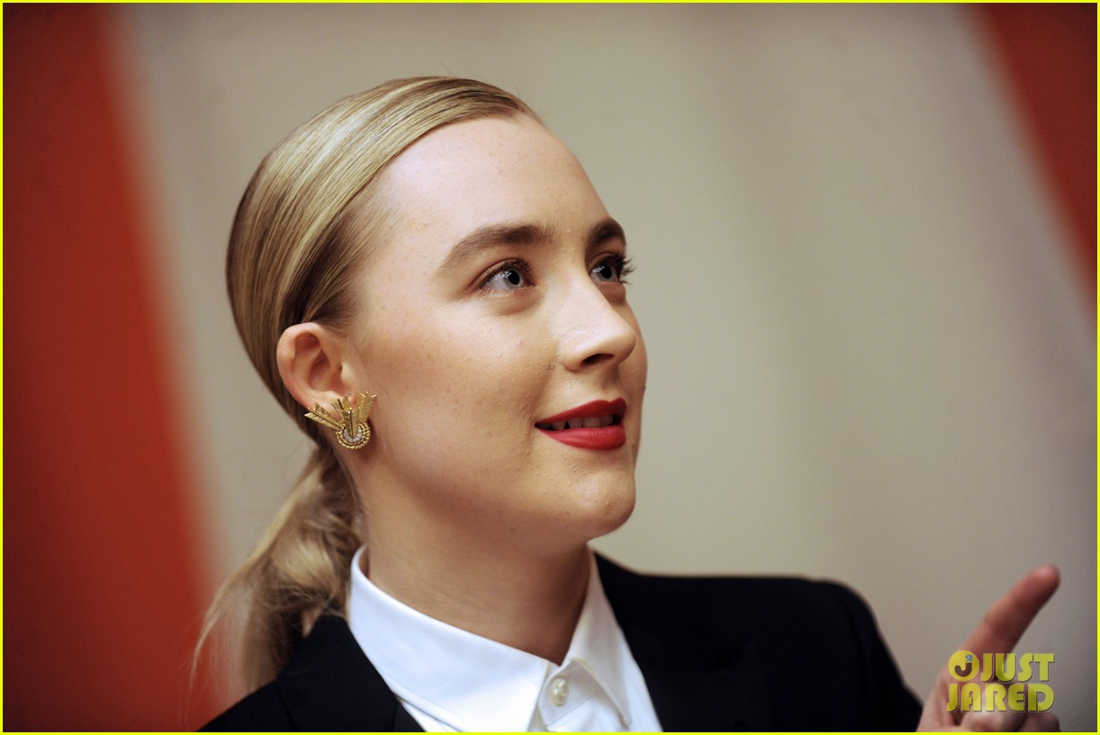 Saoirse Ronan Explains How She's Similar to Her 'Brooklyn' Character 
