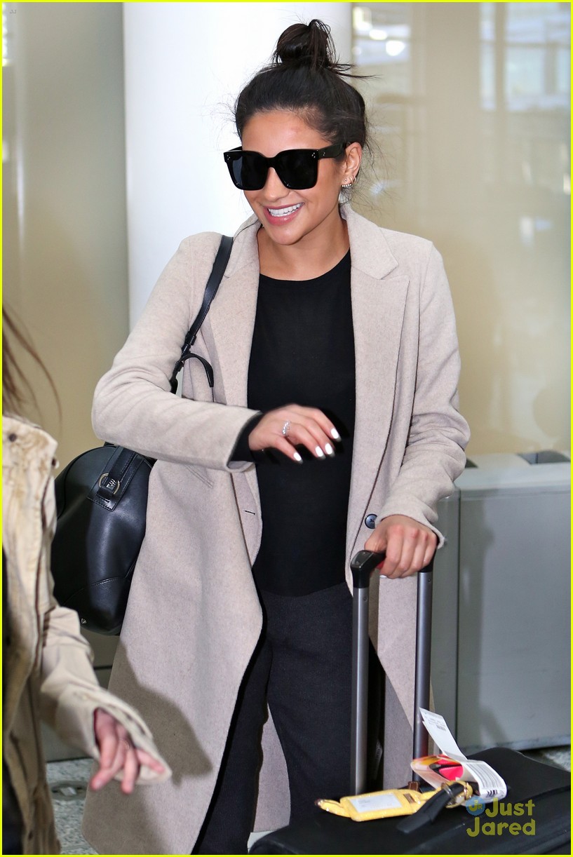 Shay Mitchell Jets To Toronto After 'Mother's Day' Trailer Debuts