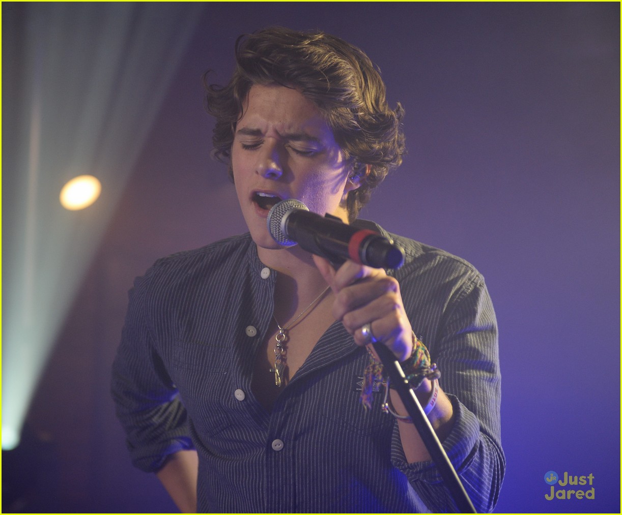The Vamps Play Secret Gig While Connor Ball Had First Physical Therapy Session After Knee Surgery