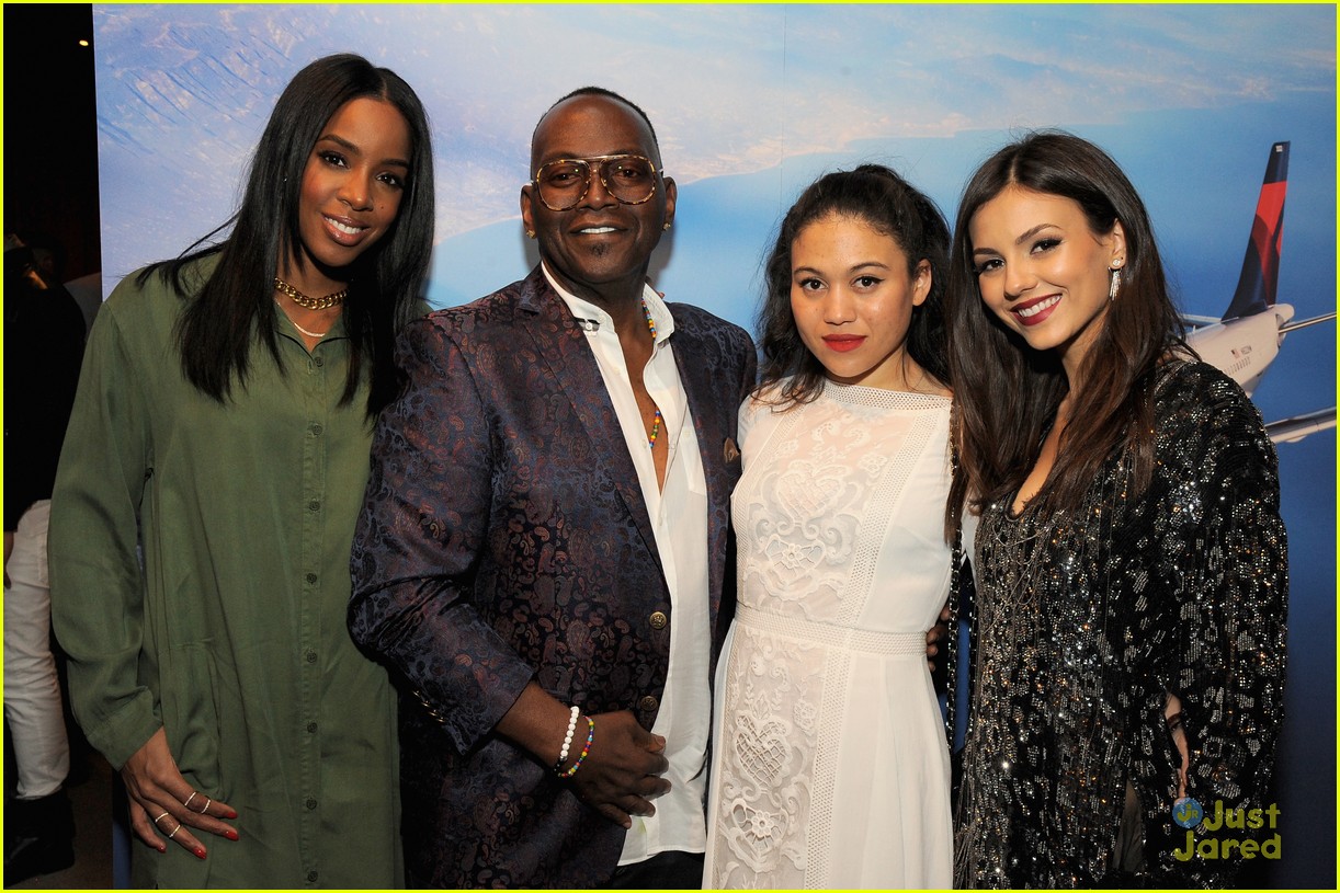 Victoria Justice & Ariel Winter Hit Delta Air Lines' Pre Grammy Celebration with Chloe Moretz