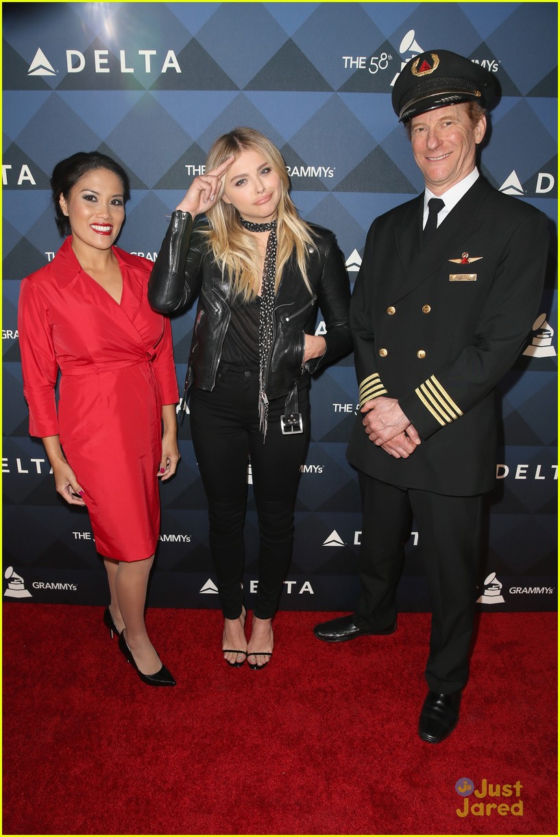 Victoria Justice & Ariel Winter Hit Delta Air Lines' Pre Grammy Celebration with Chloe Moretz
