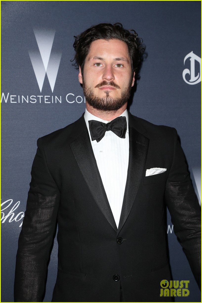 Zendaya Dons Two Gorgeous Gowns at Pre-Oscar Dinner 