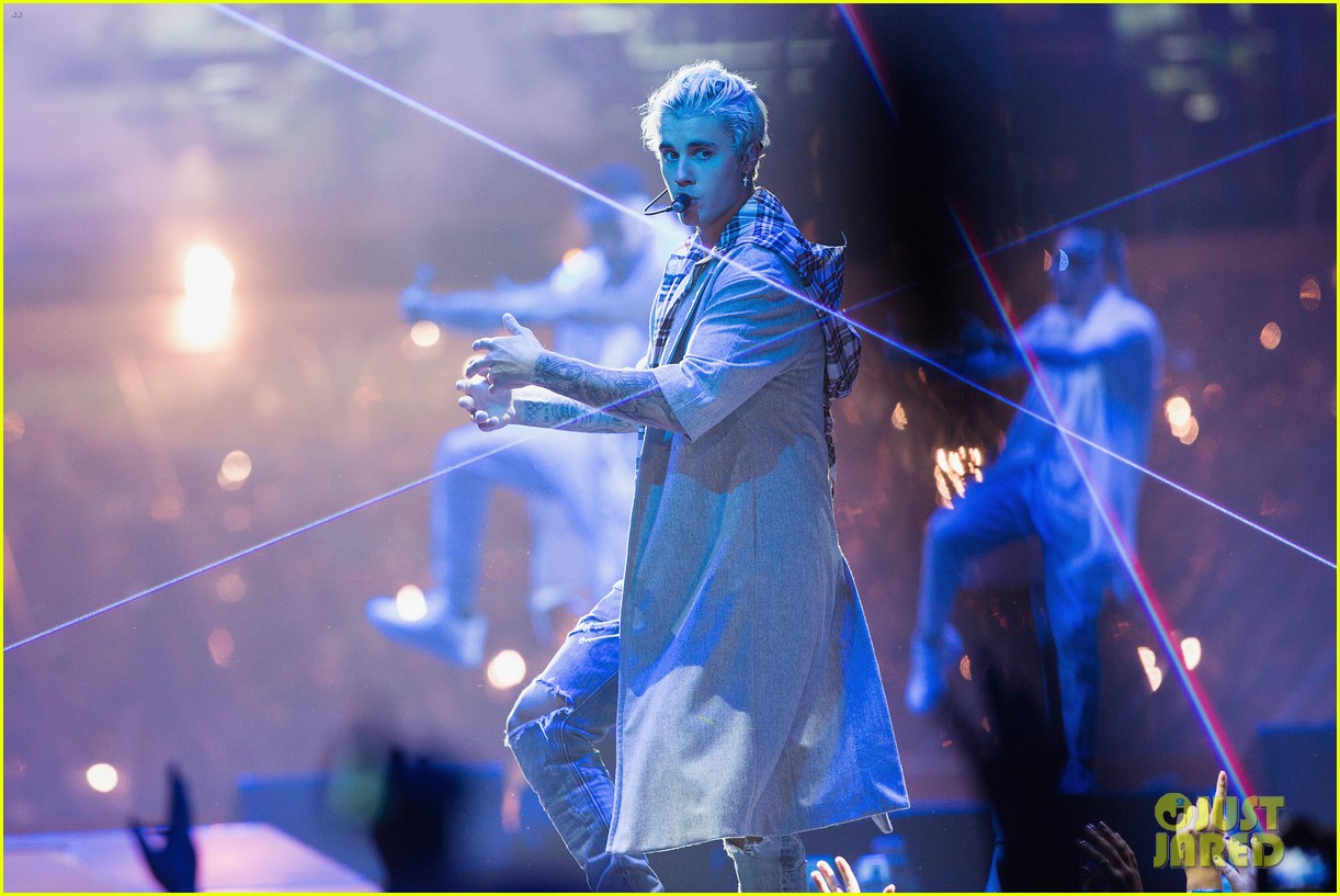 Justin Bieber Begins 'Purpose World Tour' in Seattle - Peep the Complete Set List!