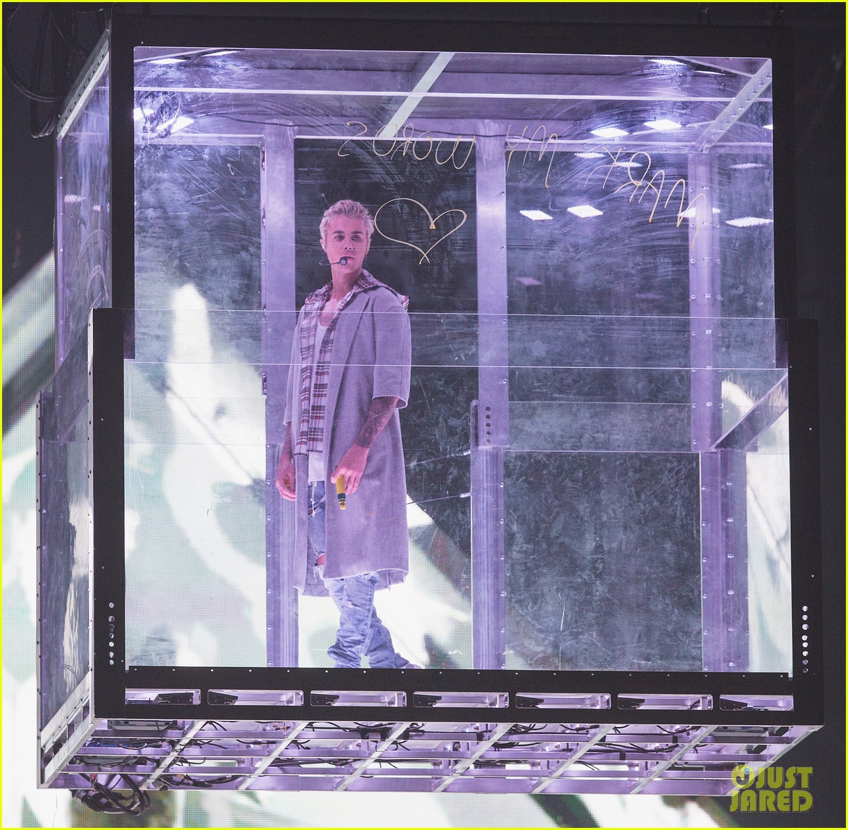 Justin Bieber Begins 'Purpose World Tour' in Seattle - Peep the Complete Set List!
